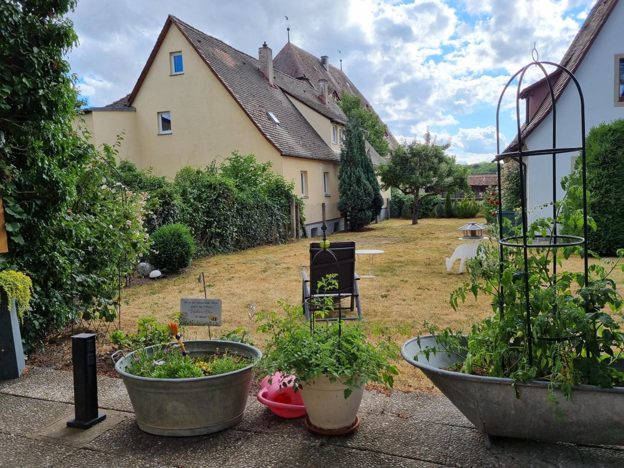 Boutiquehotel Goldene Rose - Self-Check-In Rothenburg ob der Tauber Exterior foto