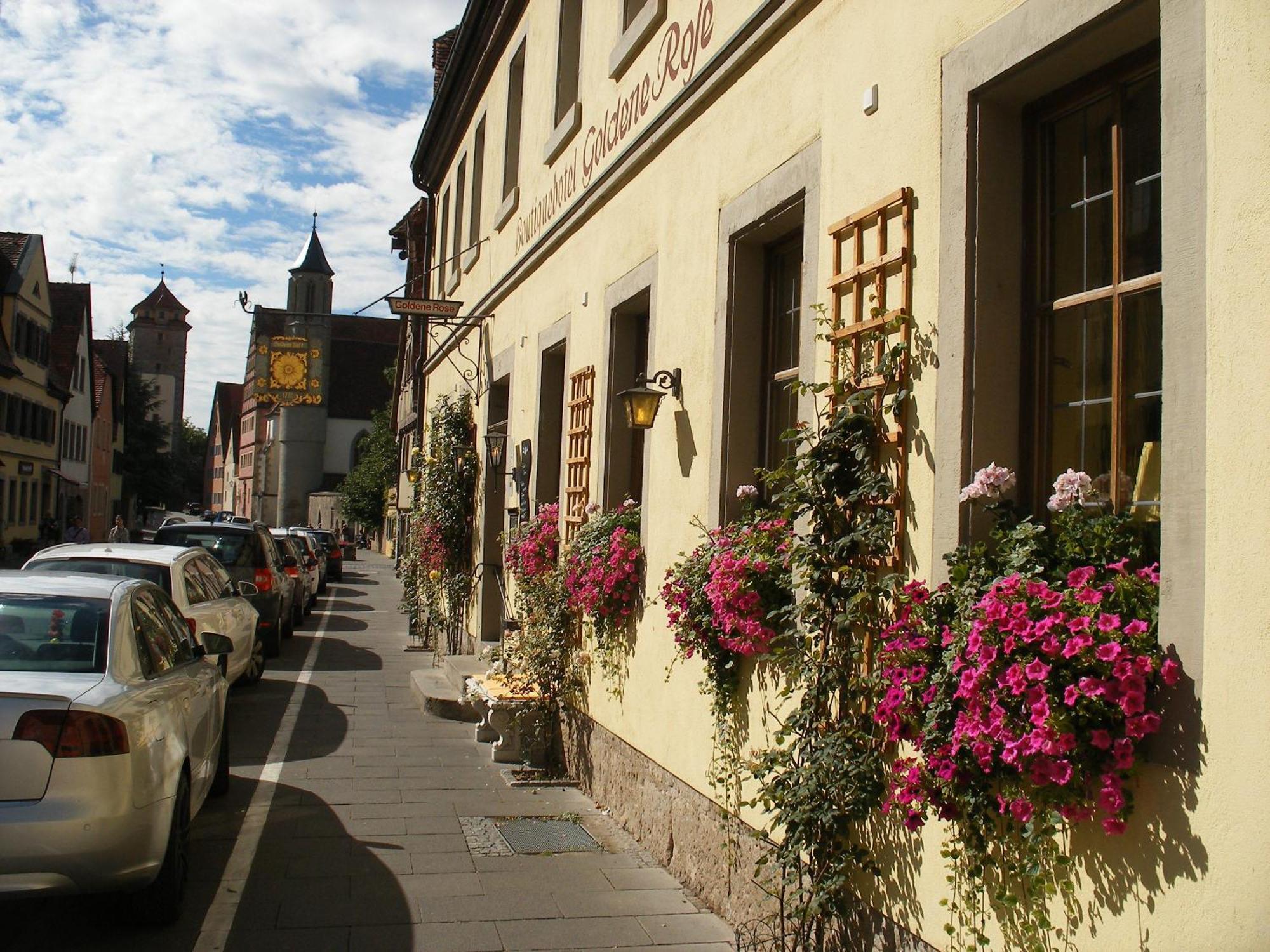 Boutiquehotel Goldene Rose - Self-Check-In Rothenburg ob der Tauber Exterior foto