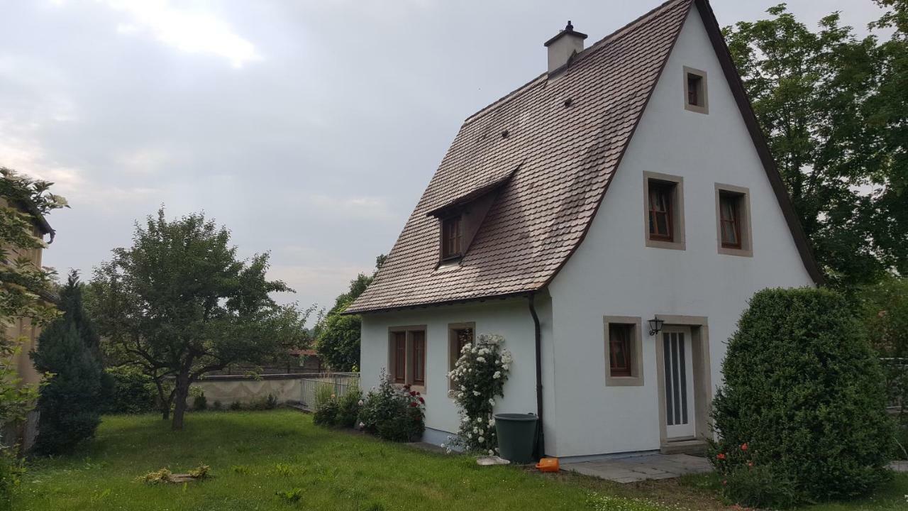 Boutiquehotel Goldene Rose - Self-Check-In Rothenburg ob der Tauber Exterior foto