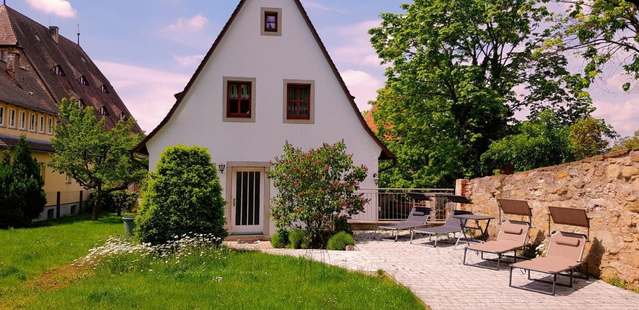 Boutiquehotel Goldene Rose - Self-Check-In Rothenburg ob der Tauber Exterior foto